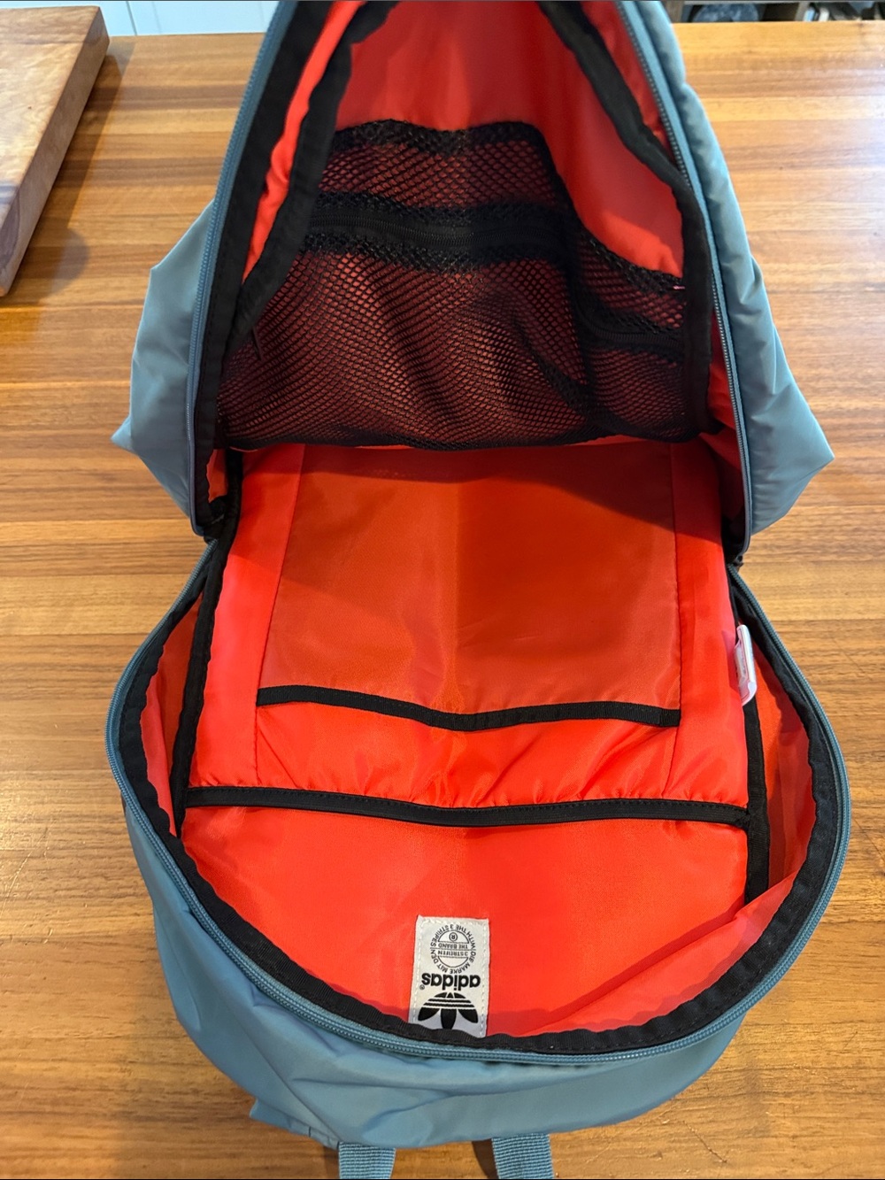 NWOT Adidas Originals National-style nylon backpack - Picture 3 of 5